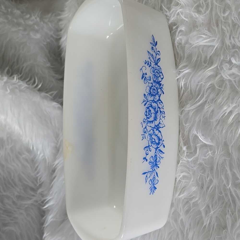 Vintage CorningWare Blue Cornflower Loaf Pan - 1.5 QT